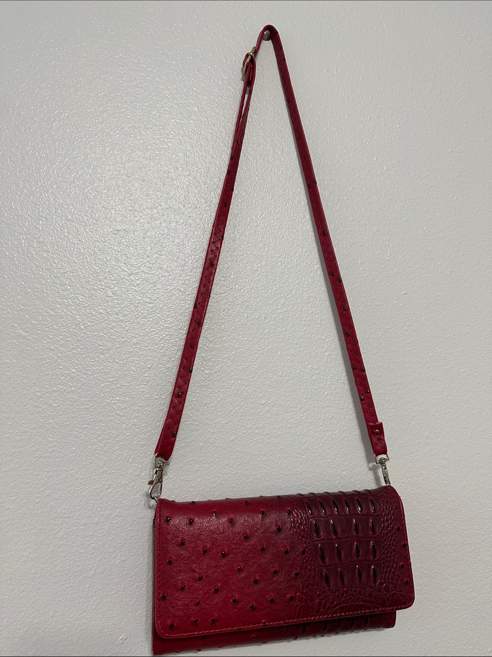 Red Textured Crossbody Clutch Bag